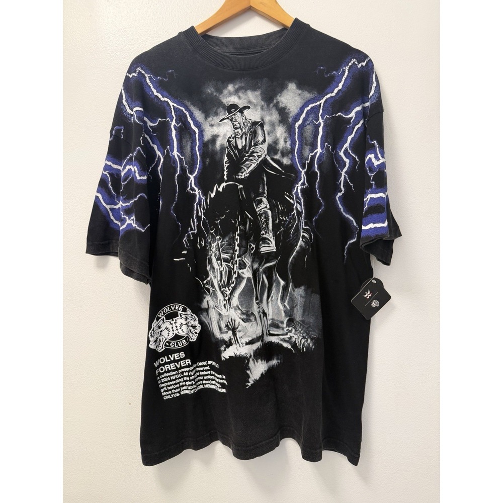 Darc Sport WWE The Undertaker Wolves Forever Lighting T-Shirt Black Men's L NWT